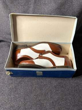 Vintage Edwards Boys Saddle Shoes, Brown & White Leather Oxfords, Size 3 EE
